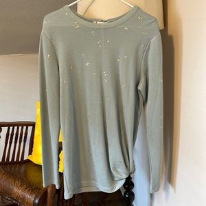 Carve long sleeved tunic